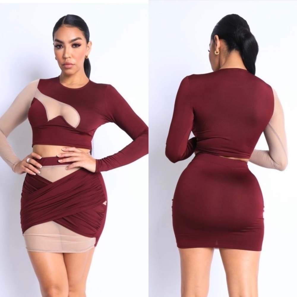 NEW TRENDY LONG SLEEVE WIRE BRA CROP TOP AND MIDI MESH BODYCON SKIRT SET